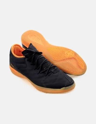 Decathlon Deportiva negra combinada
