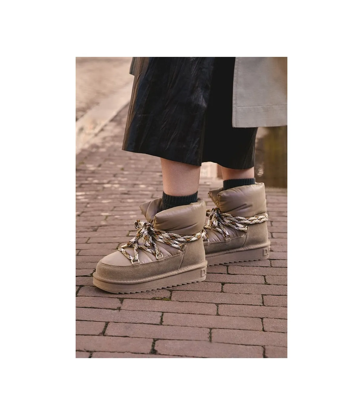 D.Franklin Nordic Nova Low Bomb Taupe Bota Mujer